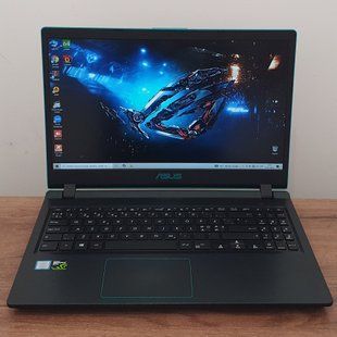 БВ Ігровий ноутбук ASUS VivoBook X560U 15.6 FHD / Intel Core i5-8250U / GTX1050 / 16гб DDR4 / 128гб SSD + 500гб HDD #3321 фото
