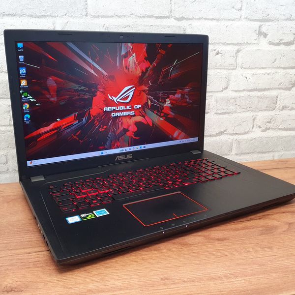 Игровой ноутбук ASUS FX753VE 17.3 FHD / i7-7700HQ / GTX1050ti 4gb / 16гбDDR4 / 256 SSD + 500gb HDD AsusROG i7-7.1050 фото