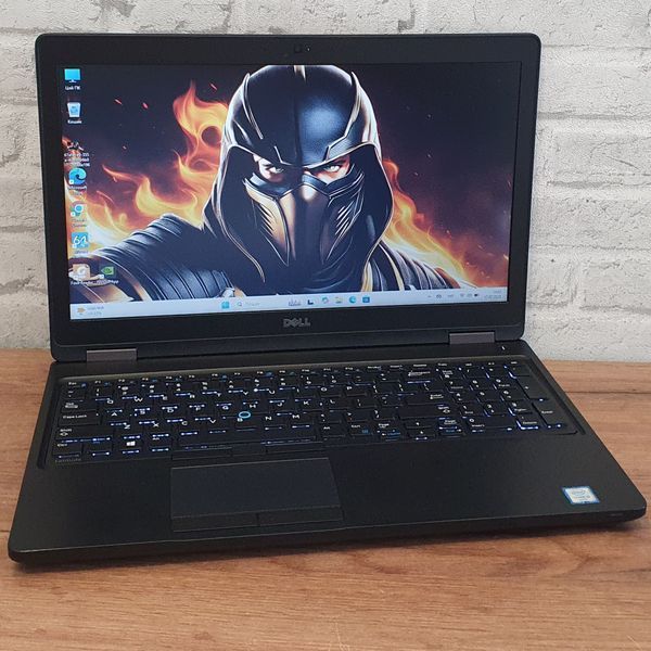 БУ Игровой ноутбук Dell Latitude 5580 15.6" FHD / Intel Core i5-7440HQ / Nvidia GeForce 940MX / 16гб DDR4 / 256гб SSD #3316  фото