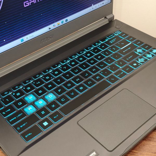 БВ Ігровий ноутбук MSI Thin A15 B7UC / 15.6" Full HD IPS 144Hz / AMD Ryzen 5 7535HS / NVIDIA GeForce RTX 3050 / 16гб DDR5 / 512гб SSD #3533 фото