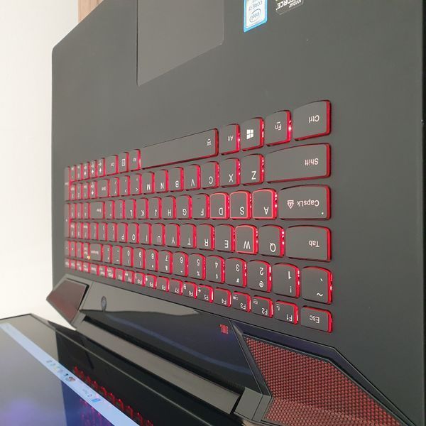 БУ Игровой ноутбук Lenovo IdeaPad Y700 T 17-ISK 17.3" FHD / i7-6700HQ / GTX 960M / 16гб DDR4 / 512гб SSD #3084.2 фото
