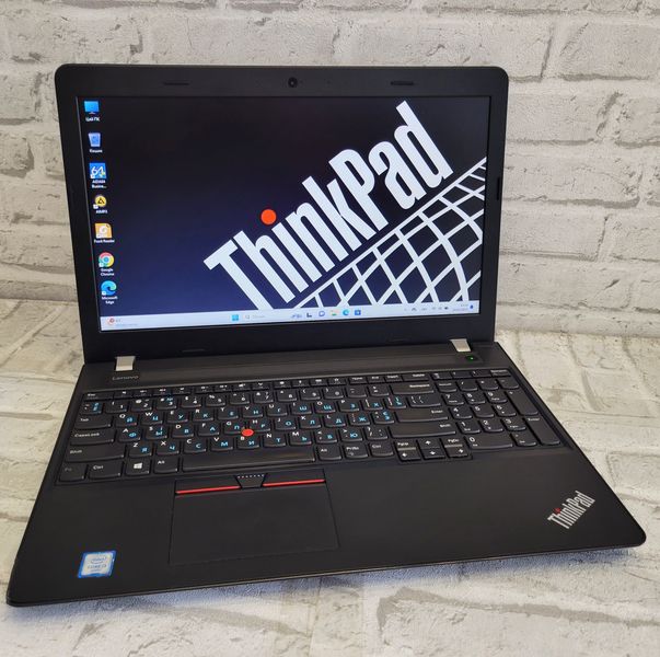 Ноутбук Lenovo ThinkPad E570 15.6" HD / Intel Core i3-6006U / 8гб DDR4 / 128гб SSD + 250gb HDD  #ThinkPad фото