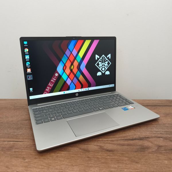 БВ Ноутбук HP Laptop 15-fd0153wm / 15.6" Full HD IPS / Intel Core i5-1334U / Intel Iris Xe Graphics / 16гб DDR4 / 256гб SSD #3466 фото