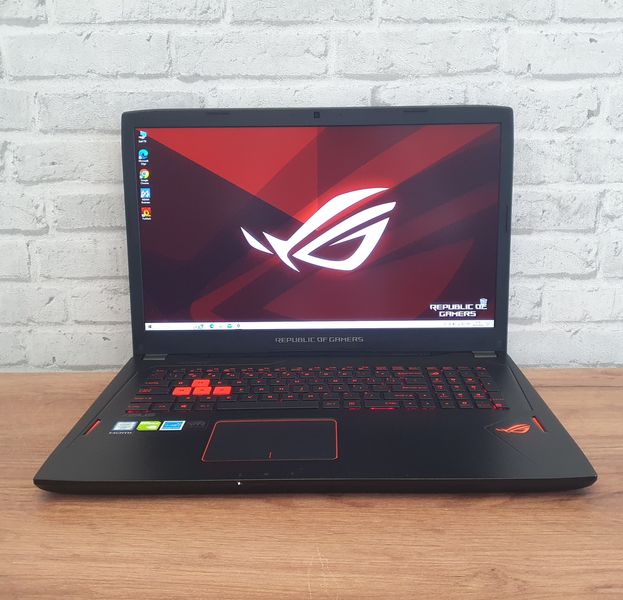 Ігровий ноутбук Asus ROG Strix 17.3 / i7-6700HQ / GTX1060 6gb / 16гбDDR5 / 128 SSD + 1TB HDD Asus ROG i7-6 1060-6gb фото