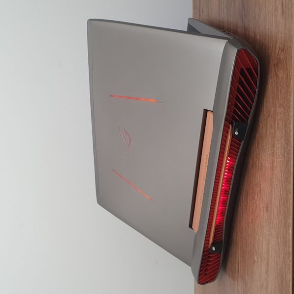 БУ Игровой ноутбук ASUS ROG G752Y 17.3" FHD / Nvidia Geforce GTX 980M 4gb / Intel Core i7-6700HQ / 16гб DDR4 / 128гб SSD + 500гб HDD #3341 фото