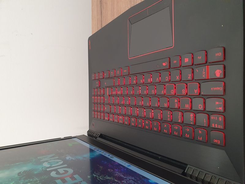 БВ Ігровий ноутбук Lenovo Legion Y520 15IKBN 15.6" FHD / Intel Core i7-7700HQ / GTX1050 Ti / 16гб DDR4 / 128гб SSD + 500гб HDD #3143 фото