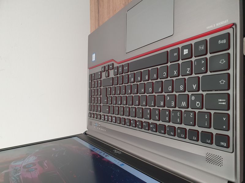 БВ Ноутбук Fujitsu LifeBook E756 15.6" FHD / Intel Core i5-6300U / 8гб DDR4 / 256гб SSD / 4g+WiFI  #3300.1 фото