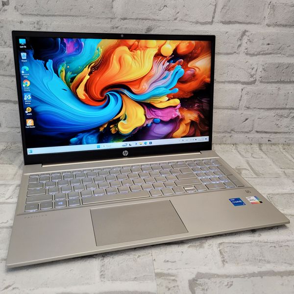 Ноутбук HP Pavilion 15-eg0050wm 15.6" FHD / Intel® Core™ i5-1135G7/ Iris® Xe / 16гб DDR4 / 512гб SSD #958 фото