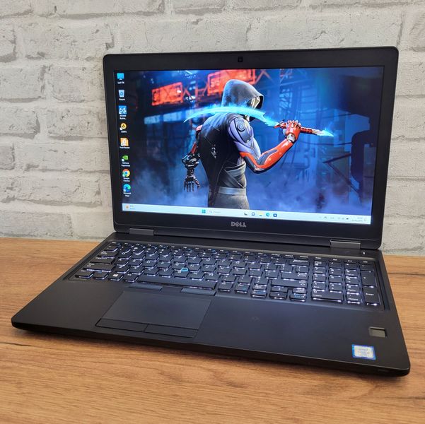 Игровой ноутбук Dell Latitude 5580 15.6" FHD / Intel Core i7-7820HQ 8 потоків / Nvidia GeForce 940MX / 16гб DDR4 / 256гб SSD #1333.1 фото