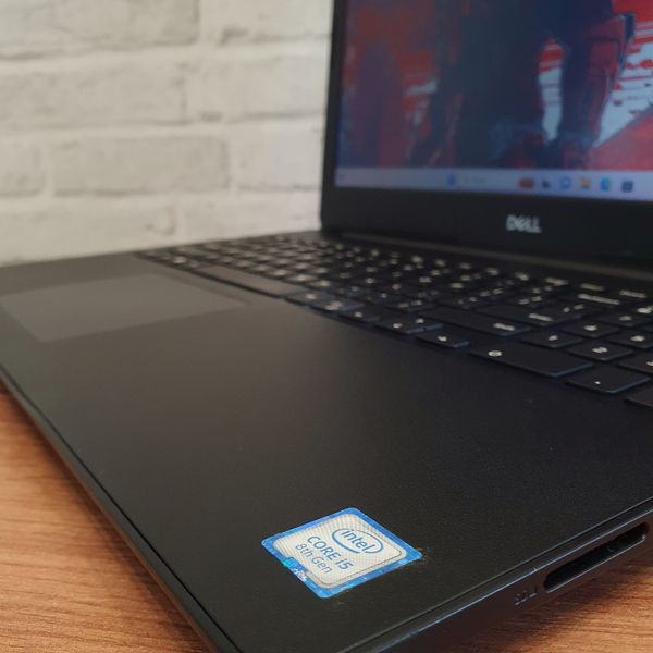 Ноутбук Dell Latitude 3590 15.6" / Intel Core i5-8250U / 8гб DDR4 / 240гб SSD #1146 фото