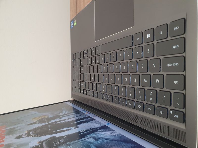 БУ Игровой ноутбук DELL Vostro 15 7510 15.6" FHD / Intel Core i7-11800H / NVIDIA RTX 3050 / 16гб DDR4 / 512гб SSD #2149 фото