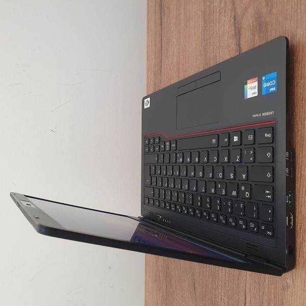 БУ Ноутбук Fujitsu LifeBook U7311 13.3" FHD / Intel Core i5-1135G7 / 16гб DDR4 / 256гб SSD / 4g+WiFI #3345 16\256 фото
