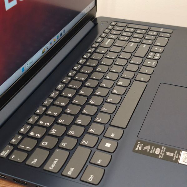 БУ Ноутбук Lenovo IdeaPad 1i / 15"/ Intel Core i5-1235U / 16гб / 512гб SSD #3446 фото