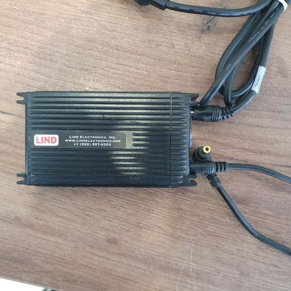 Автомобильное зарядное устройство model PA1580-3120 для ноутбуков Panasonic #Automobile adapter фото