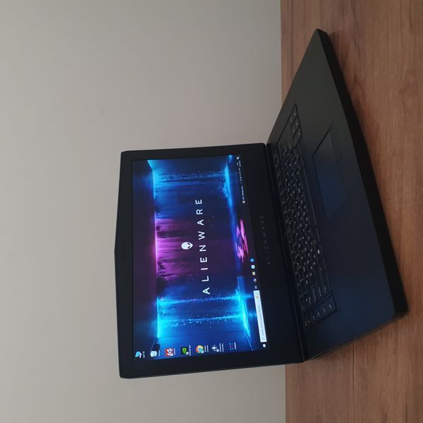 БВ Ігровий ноутбук Dell ALIENWARE 15 R3 15.6" FHD / Intel Core i7-6700HQ / Nvidia Geforce GTX 1060 / 32гб DDR4 / 1TB copy_#3367 32\1 фото