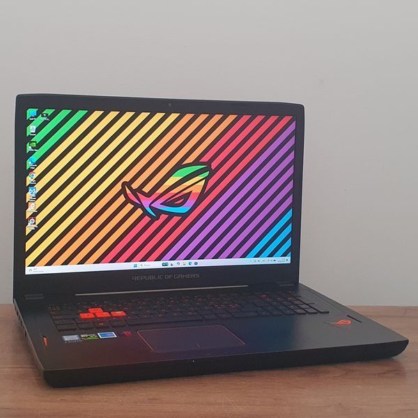 БУ Игровой ноутбук ASUS ROG Strix GL702 17.3" FHD 120гц / Nvidia Geforce GTX1070 8gb / Intel Core i7-7700HQ / 16гб DDR4 / 512гб SSD #3358 фото