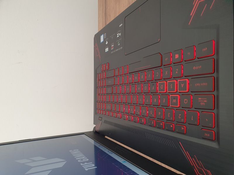 БВ Ігровий ноутбук ASUS TUF FX504GD 15.6" FHD / Intel Core i5-8300H / GTX1050 / 16гб DDR4 / 512гб SSD #3223 фото