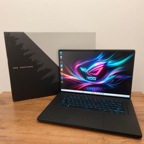 БВ Ігровий ноутбук ASUS ROG Zephyrus M16 GU603ZM / 16.0" WUXGA 165Hz IPS / Intel Core i7-12700H / GeForce RTX 3060 6гб / 16гб DDR5 / 512гб SSD #3470 фото