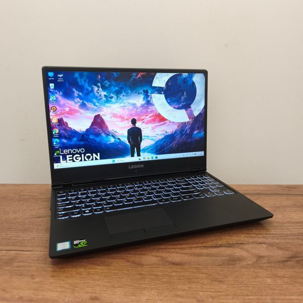 БВ Ігровий ноутбук Lenovo Legion Y530-15ICH / 15.6" IPS / Intel Core i7-8750H / GeForce GTX 1060 6гб/ 16гб DDR4 / 256гб SSD + 500гб HDD #3458 16/256+500 фото