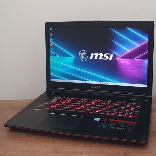 БУ Игровой ноутбук MSI GE72MVR Apache Pro 17.3" FHD 120гц / Intel Core i7-7700HQ / Nvidia GTX 1070 8gb / 16гб DDR4 / 256гб SSD + 500гб HDD #3237 фото