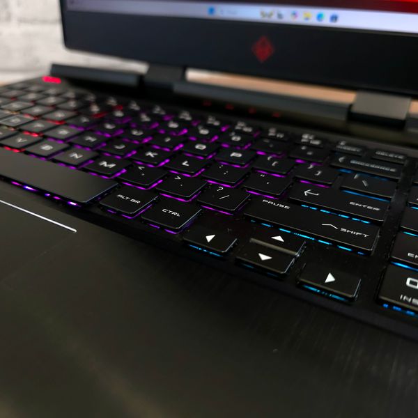 Ігровий ноутбук HP Omen 15-dc1000nw 15.6" FHD 144гц / Nvidia Geforce RTX2060 / intel Core i5-8300H / 16гб DDR4 / 256гб SSD + 1тб HDD #789 фото