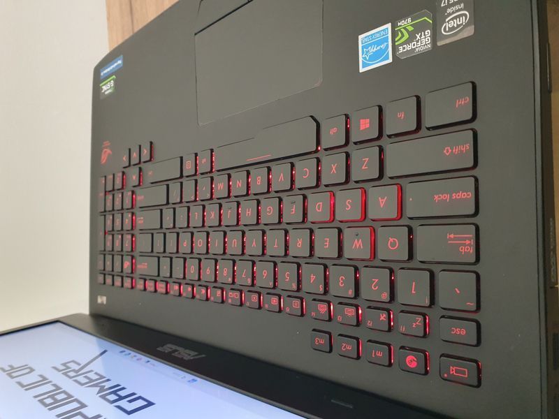 БВ Ігровий ноутбук Asus Rog 17 G75UT 17.3" FHD / Intel Core i7-4720HQ / Nvidia Geforce GTX 970M / 16гб DDR4 / 128гб SSD + 500гб HDD #3103 фото