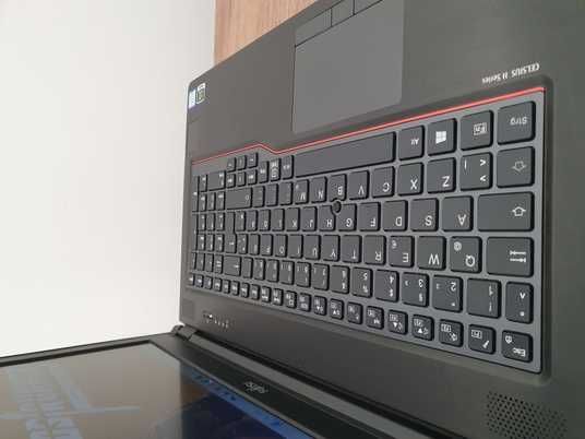 Купить БУ Игровой Ноутбук Fujitsu Celsius H780 15.6