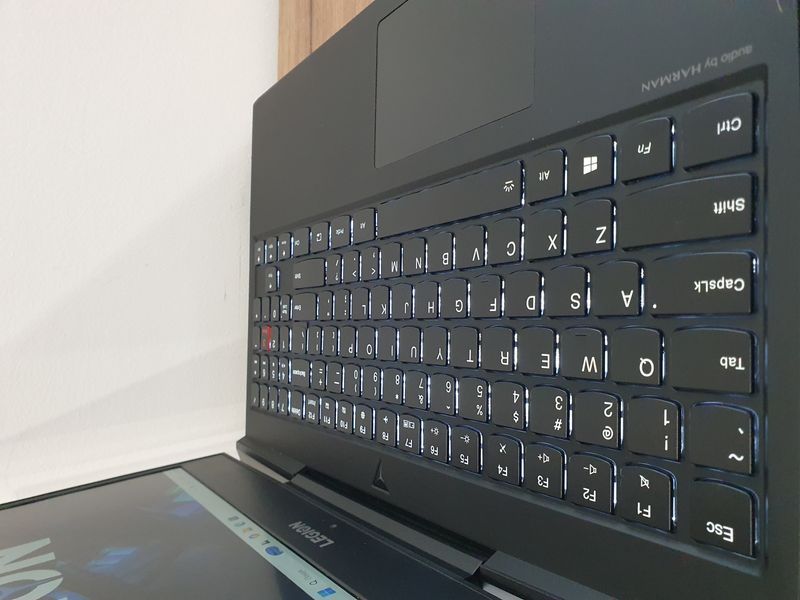 БУ Игровой ноутбук Lenovo LEGION Y545 15.6" FHD 144гц / Intel Core i7-9750H / Nvidia Geforce GTX 1660Ti 6gb/ 16гб DDR4 / 512гб SSD #2100 фото