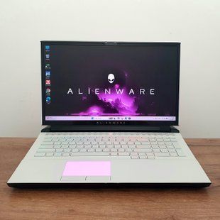 БВ Ігровий ноутбук Dell ALIENWARE area-51m r2 17.3" FHD /Intel Core i9-10900K / Nvidia Geforce RTX 2080 super 8gb/ 16гб DDR4 / 256гб SSD + 500 Hdd #3394 фото