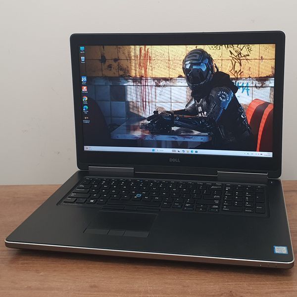 БВ Ігровий ноутбук Dell Precision 7710 17.3" FHD / Intel Core i7-6820HQ / AMD Radeon R9 M375X / 16гб DDR4 / 128гб SSD + 500гб HDD #3279 фото