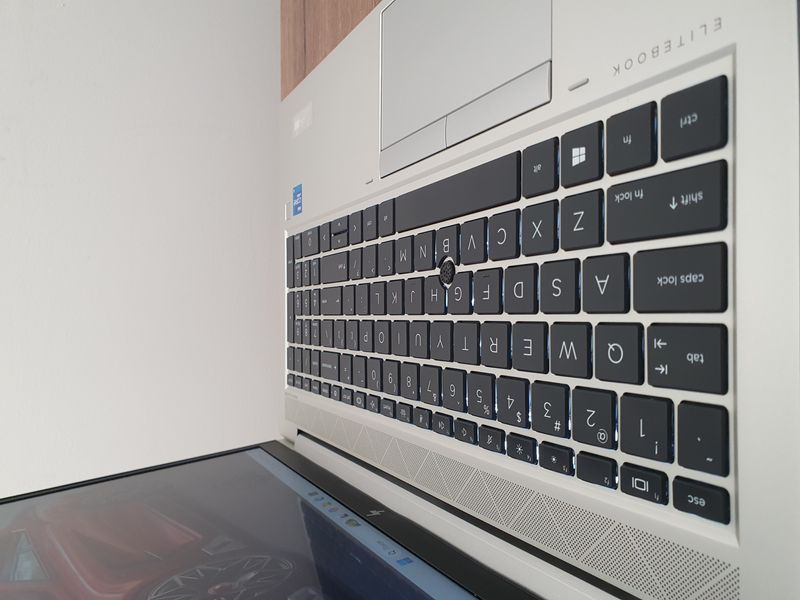 БВ Ноутбук HP EliteBook 850 G8 15.6" FHD Touch / Intel Core i5-1145G7 / 16гб DDR4 / 256гб SSD #1875.1 16\256 фото