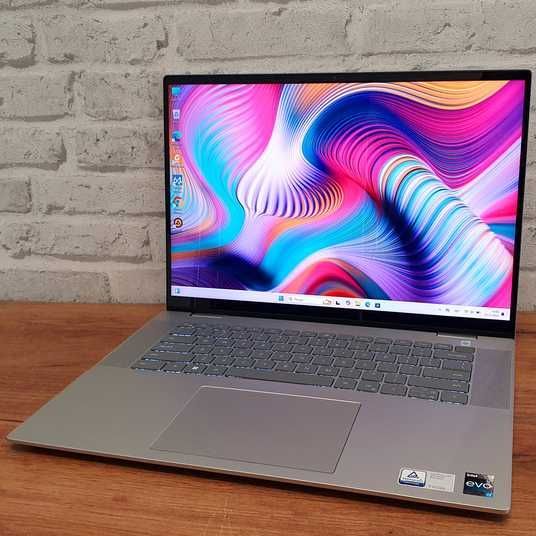 Купить БУ Ноутбук-трансформер Dell Inspiron 16 7630 16