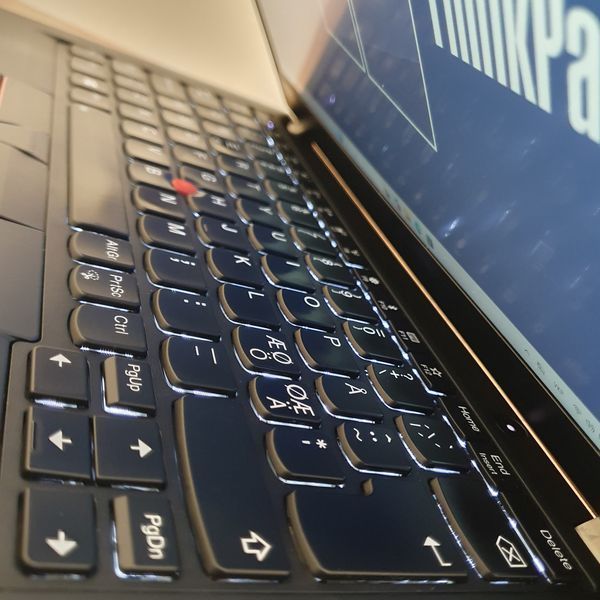 БВ Ноутбук Lenovo ThinkPad X280 Yoga 12.5" FHD IPS / Intel Core i5-8250U / 8гб DDR4 / 256гб SSD #3412 фото
