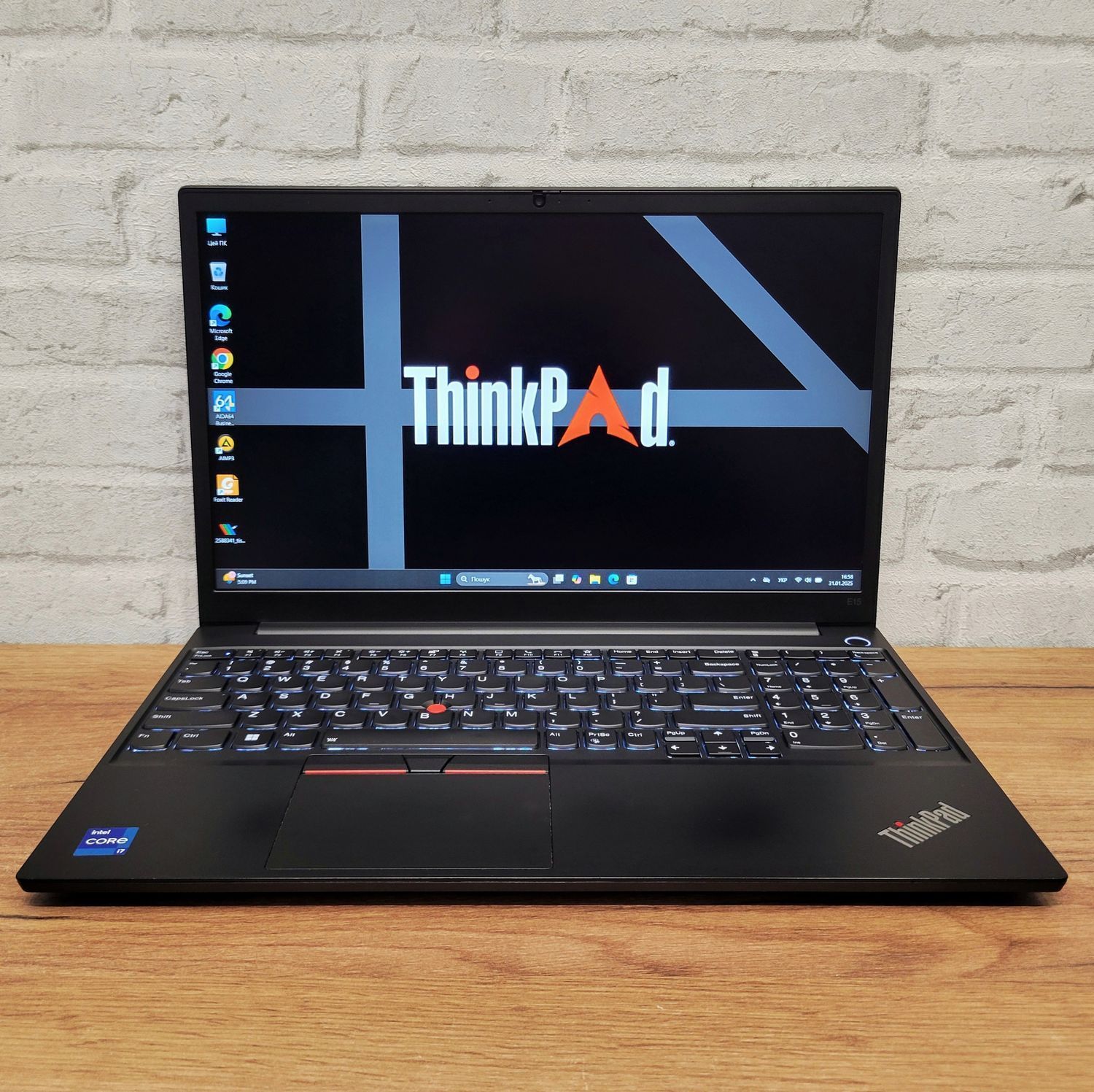 noutbuk-lenovo-thinkpad-e15-