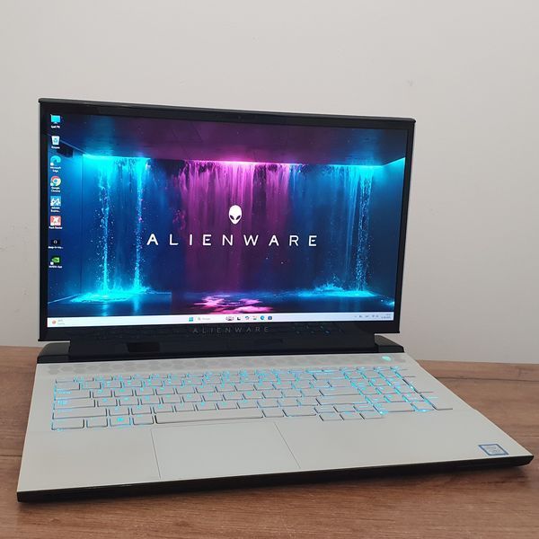 БВ Ігровий ноутбук Dell ALIENWARE M17 R2 17.3" FHD / Intel Core i7-9750H / Nvidia Geforce RTX 2070 8гб / 16гб DDR4 / 512гб SSD #3362 фото