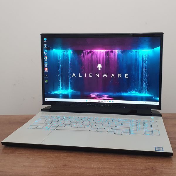 БВ Ігровий ноутбук Dell ALIENWARE M17 R2 17.3" FHD / Intel Core i7-9750H / Nvidia Geforce RTX 2070 8гб / 16гб DDR4 / 512гб SSD #3362 фото