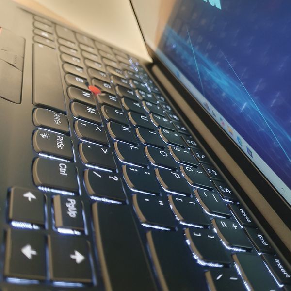 БУ Ноутбук Lenovo ThinkPad E14 14" FHD / AMD Ryzen 5 4500U / 16гб DDR4 / 256гб SSD #3417.3 фото