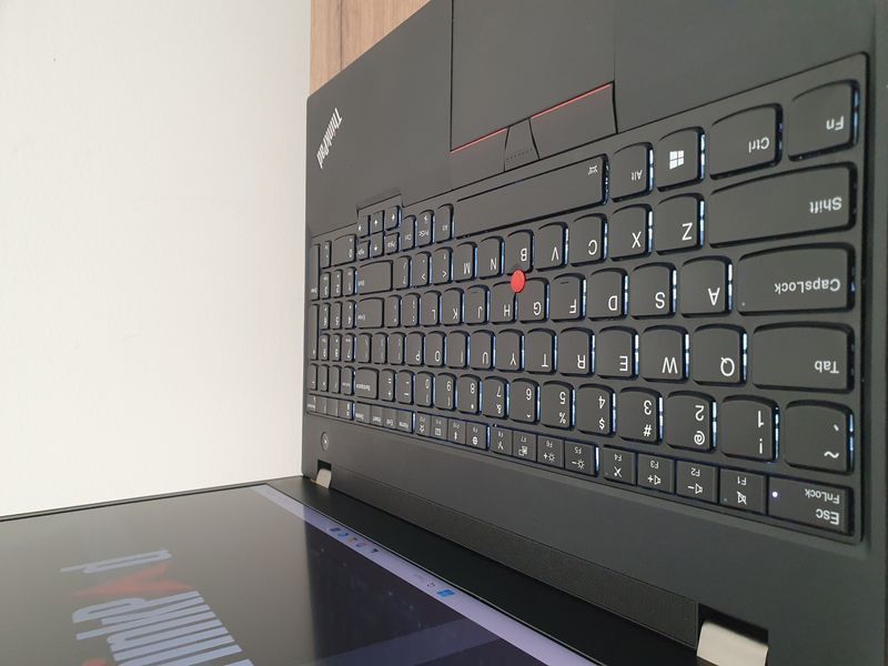 БВ Ігровий ноутбук Lenovo ThinkPad P53S 15.6" 4K / Intel Core i7-8565U / Nvidia Quadro P520 / 16гб DDR4 / 256гб SSD #3318.3 16/256 фото