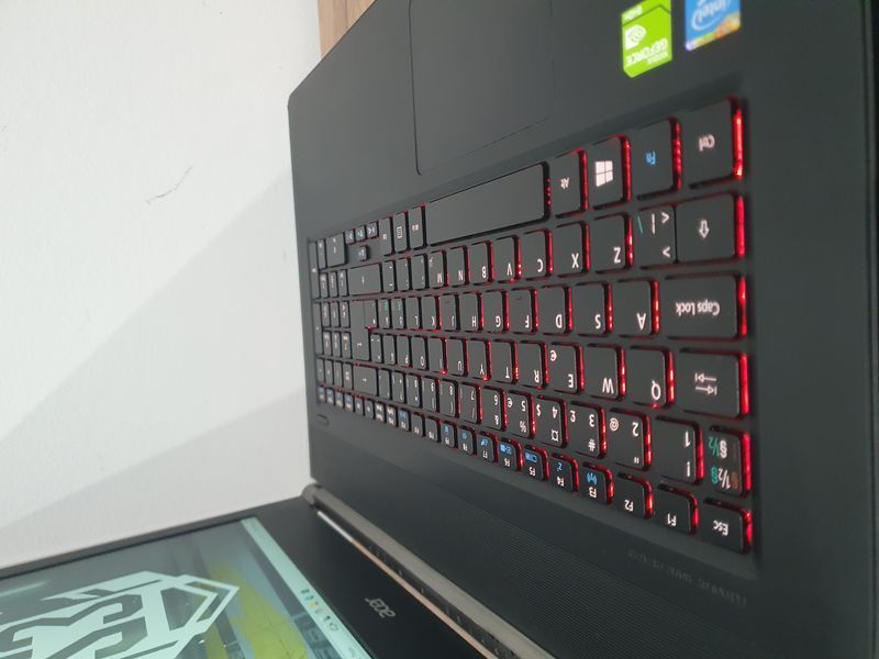 БУ Игровой ноутбук Acer Aspire VN7-791G 17.3" FHD / Intel Core i5-4210H / Nvidia Geforce GTX840M / 16гб ОЗУ / 128гб SSD + 320гб HDD #2120 фото