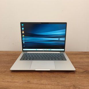 Ноутбук HP EliteBook 8 G11 / 14.0" WUXGA IPS / AMD Ryzen AI 5 PRO 340 / AMD Radeon Graphics / 16гб DDR5 / 512гб SSD #3496 фото