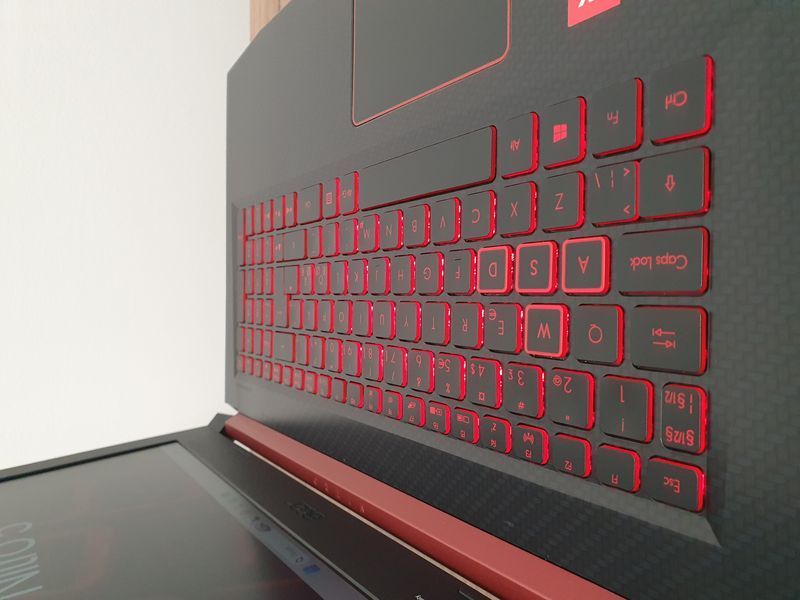 БВ Ігровий ноутбук Acer Nitro 5 AN515-42 15.6" FHD / AMD Ryzen 5 2500U / Radeon RX 560 / 16гб DDR4 / 512гб SSD #2126 фото