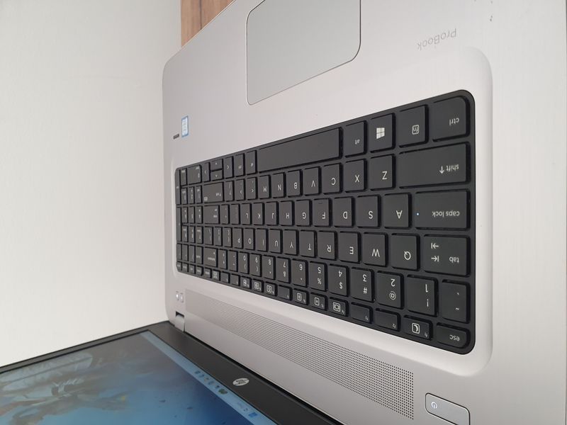 БУ Игровой ноутбук HP ProBook 470 G4 17.3" FHD / Intel Core i7-7500U / Nvidia GeForce 930MX / 16гб DDR4 / 256гб SSD #3095 фото
