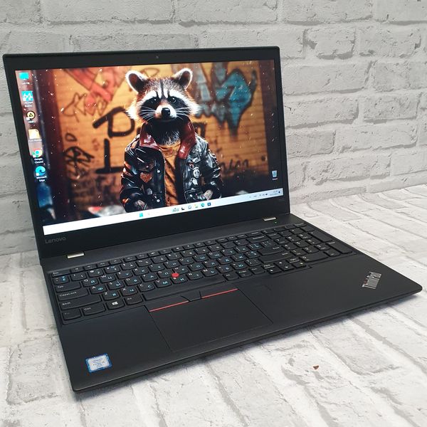 Ноутбук Lenovo ThinkPad T570 15.6" FHD / Intel Core i5-6300 / 16гб DDR4 / 256гб SSD #821 фото