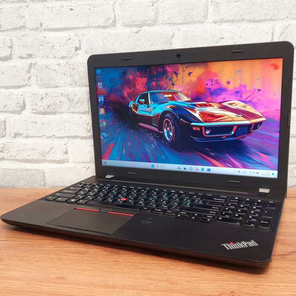 Ноутбук Lenovo ThinkPad E560 15.6" / Intel Core i5-6200U / 8гб ОЗУ / 256гб SSD #1192 фото