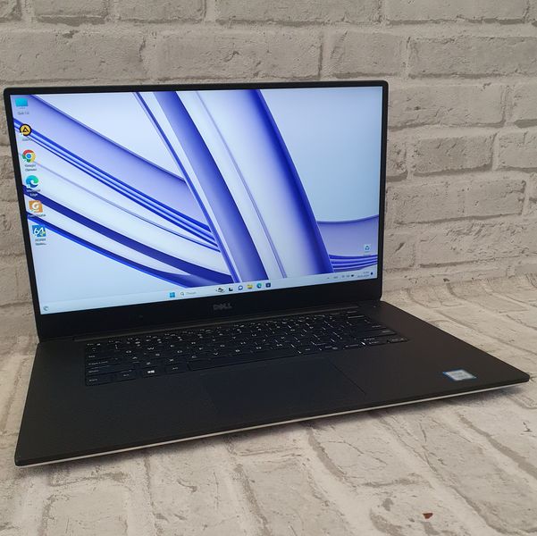 Ноутбук Dell Precision 5520 15.6" FHD / Intel Core i5-7440HQ / 16гб DDR4 / 480гб SSD #586 фото