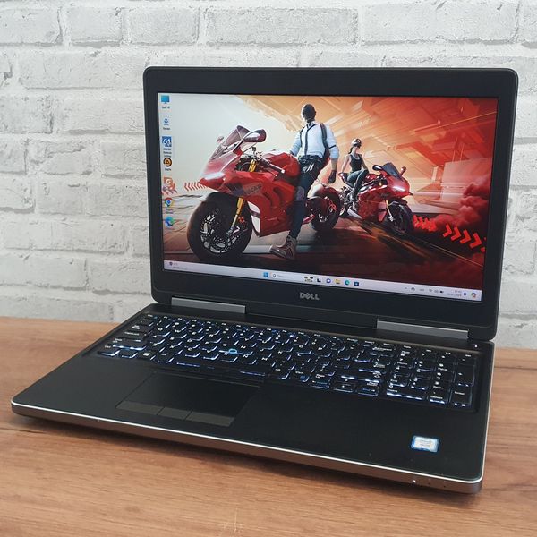 Ігровий ноутбук Dell Precision 7520 15.6" FHD / Intel Xeon E3-1505M / Nvidia Quadro M2200 / 32гб DDR4 / 128гб SSD + 500гб HDD #1142 фото