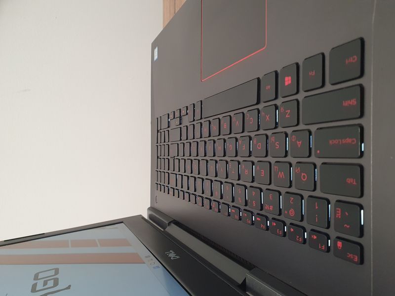 БУ Игровой ноутбук Dell Inspiron G5 5587 15.6" FHD / Nvidia GTX1060 6gb / Intel Core i7-8750H / 16гб DDR4 / 128гб SSD+1тб HDD #2198 фото