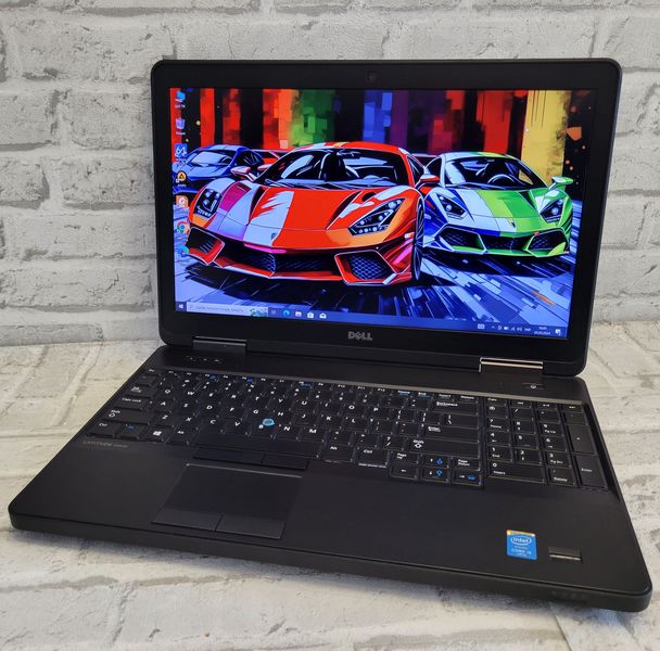 Ноутбук Dell Latitude E5540 15.6" FHD IPS / Intel Core i5-4310 / 8гб ОЗУ / 256гб SSD Latitude E5540 фото