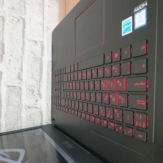 Купить БУ Игровой ноутбук ASUS FX502V 15.6 FHD / i5-7300HQ