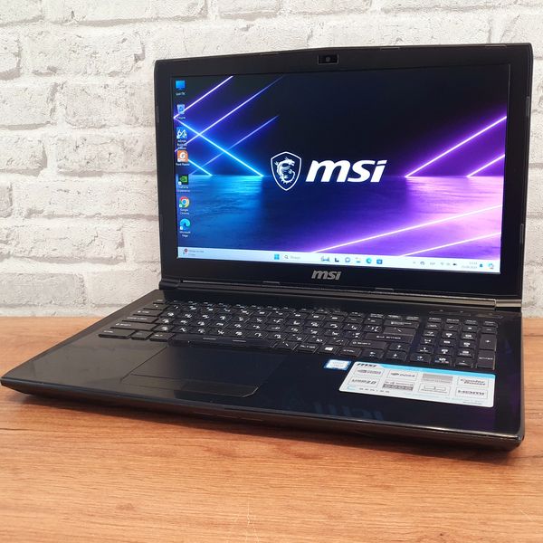 Ігровий ноутбук MSI CX 62 15.6" / Intel Core i5-7200U / Nvidia GeForce MX 940 / 16гб DDR4 / 128гб SSD + 500gb HDD #msiCx62 фото